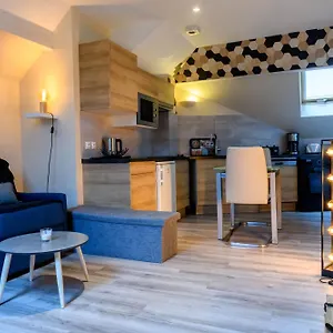 Au Bord Du D’annecy, Type Loft, Dans Résidence Avec Et Ponton Privée Appartement Duingt