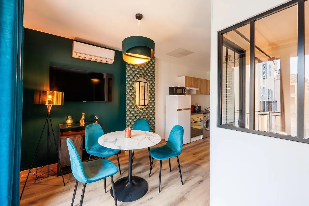 Appartement Emeraude マルティーグ フランス